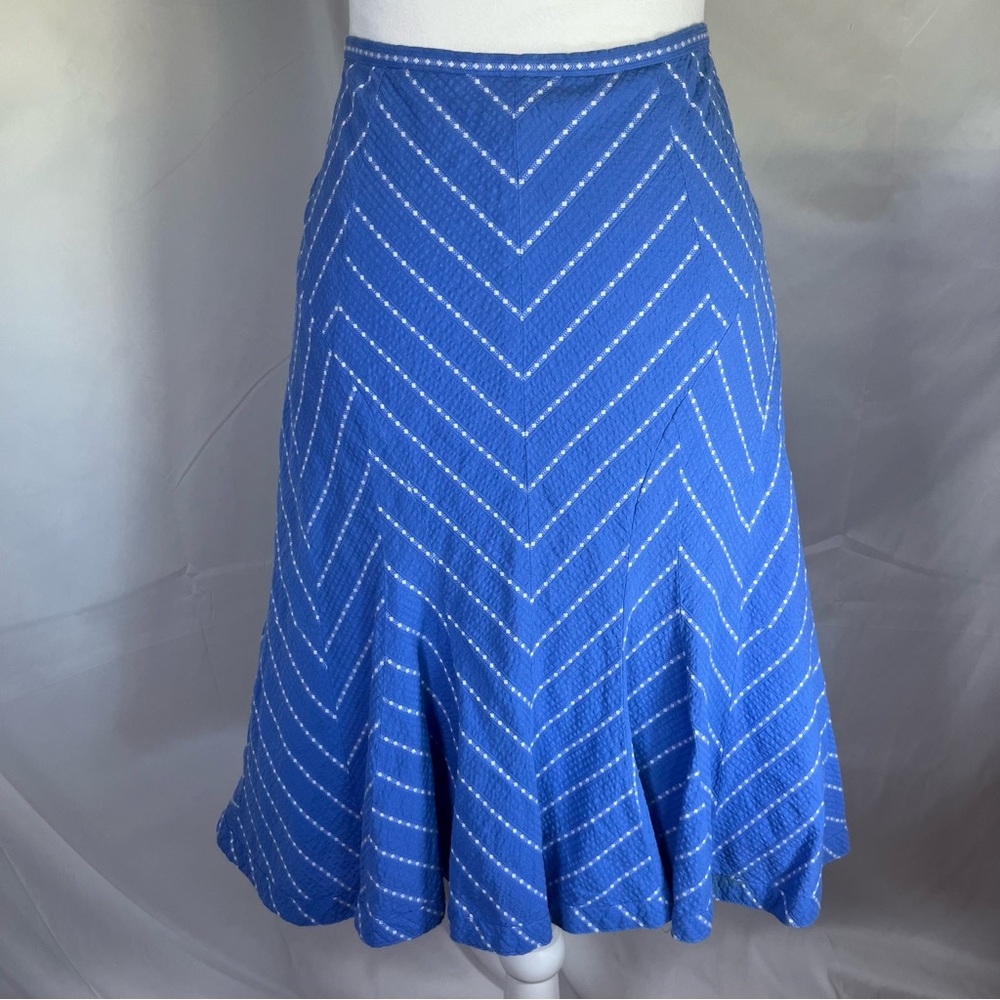 Anthropologie Odille Chevron Patterned Skirt Blue & White Size 4